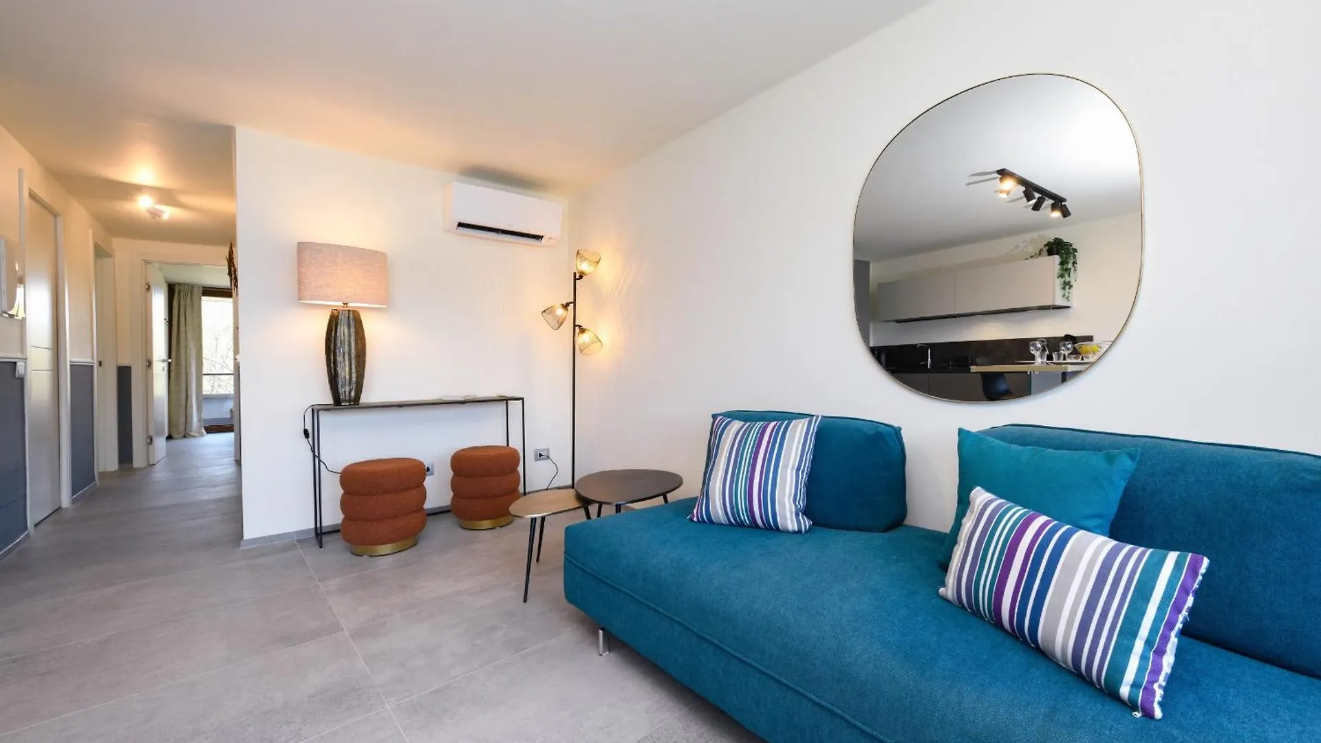 Apartment Garda Marina By Garda Fewo Manerba del Garda Italy